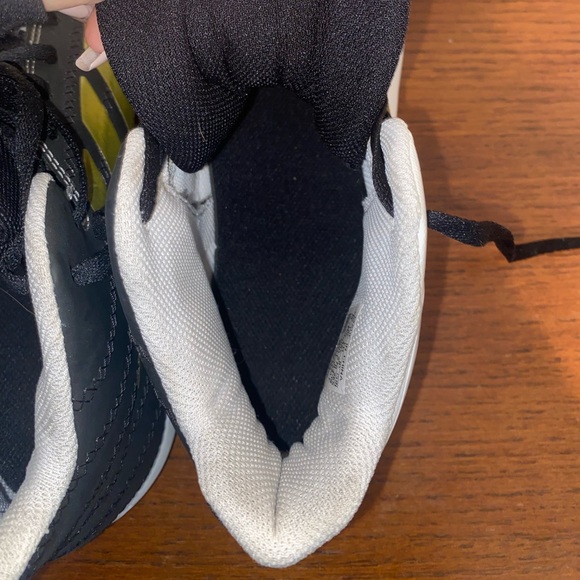 Adidas Cleats - Picture 5 of 9